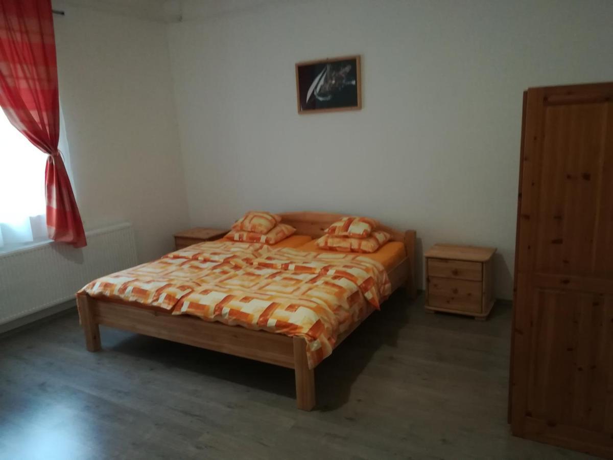 Suemegi Levendula Apartmanok Eksteriør bilde